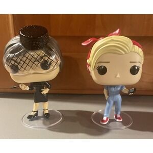 Pop! TV: Parks & Recreation - Janet Snakehole #1148 & Leslie the Riveter #1146